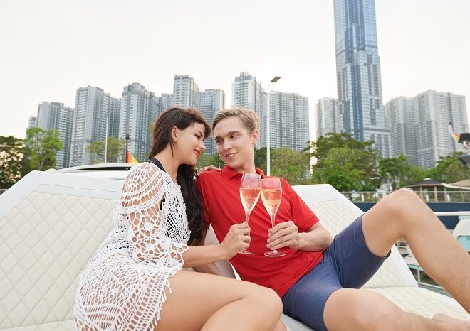 The Gold Standard of Love: Green Flags in Millionaire Dating